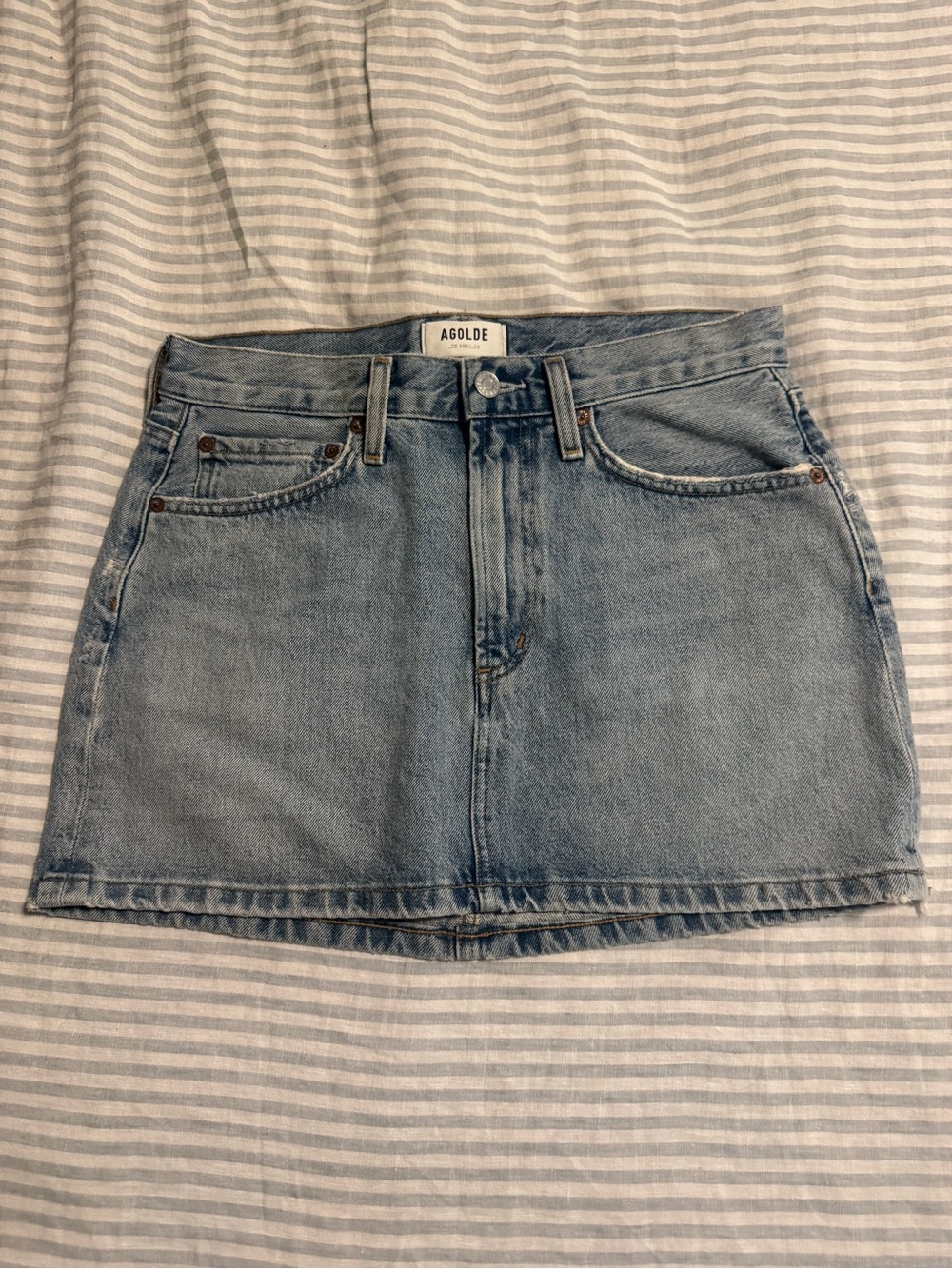 AGOLDE Liv Denim Mini Skirt | Size 26 - Picture 2 of 5